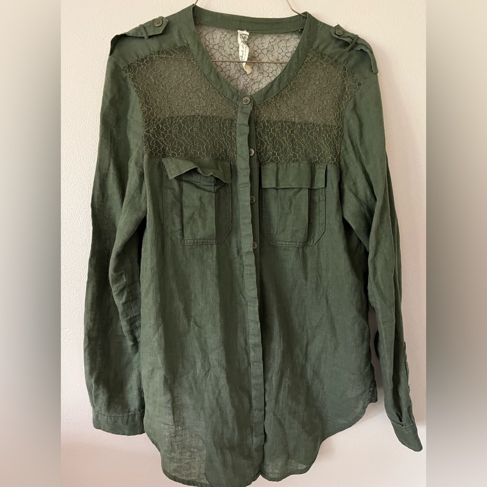Free People Olive Green Lace Back Women's Top blouse office casual small - Picture 2 of 7